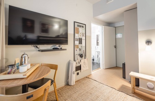 Kluuvi Apartment | Bob W Kluuvi