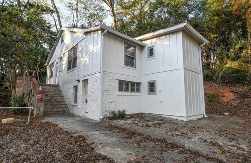 Athens Apartment | Bobbin Mills Studio - 1 mile from Downtown Athens