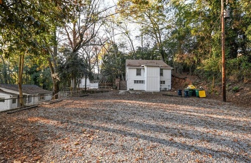 Athens Apartment | Bobbin Mills Studio - 1 mile from Downtown Athens