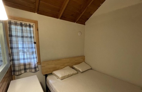 Bobcaygeon House | Bobcaygeon Resort - Cottage #4 (Sleeps 6)