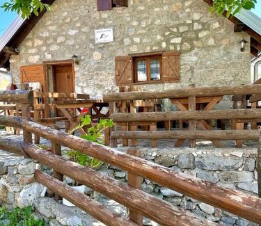 Konjic House | Bobića konak - Lukomir