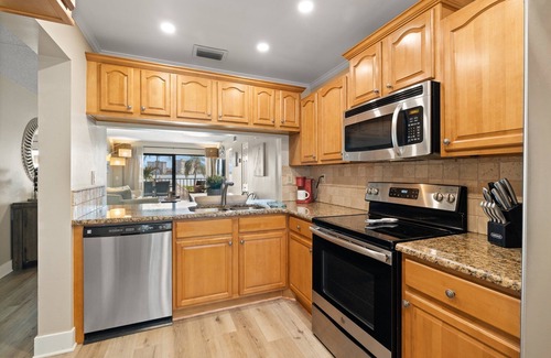 Palma del Mar Condo | Boca Ciega Bay Two Bedroom Two bath Beauty