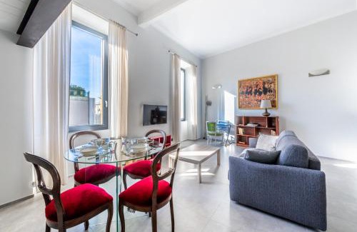 Boccadasse Apartment | Boccadasse Chic Urban Retreat