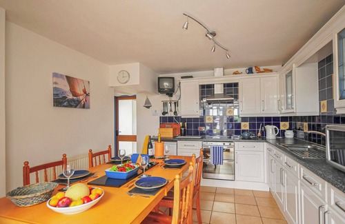 Aberdaron Cottage | Bodarfor (By The Sea)