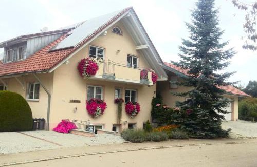 Tettnang Apartment | BodenSEE Apartment Tettnang HOPFENTRAUM
