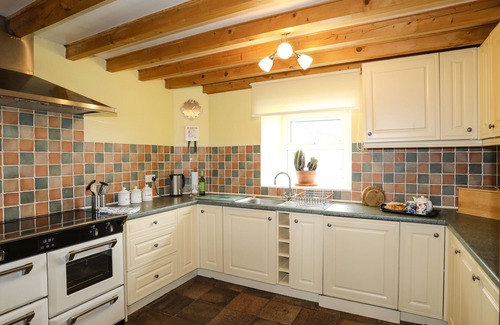 Holyhead House | BODLASAN GROES HOUSE, pet friendly, with a garden in Llanfachraeth