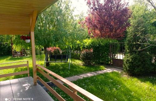 Balatonakarattya House | Bodorka - Csak a Tiéd!