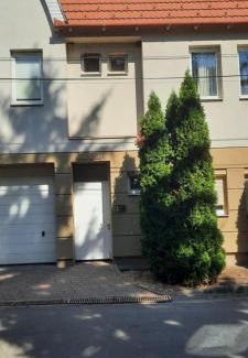Hajduszoboszlo Apartment | Bodza Apartman