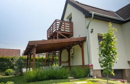 Balatonvilagos Apartment | Bodzavirág Apartman