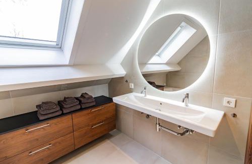 Lutterhartje Apartment | Boerderijkamer Avondzon
