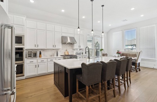 Boerne House | Boerne Cozy Getaway 3 BR 3 1/2 BthnnBoerne Getaway & mins. away from San Antonio