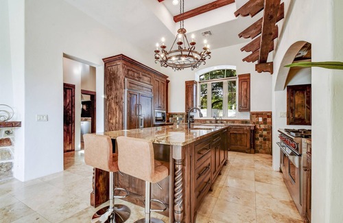 Boerne House | Boerne Hacienda with Pool and Spa