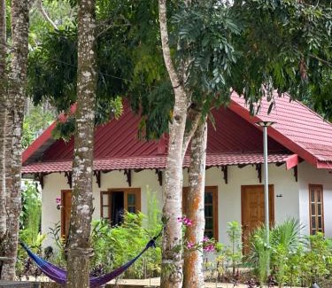 Traeng Trayueng House | Boeung Kirirum Lumhae Resort
