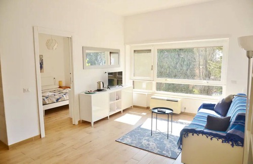 Suburbio IX Aurelio Apartment | Bogliasco Home (Aurelio)