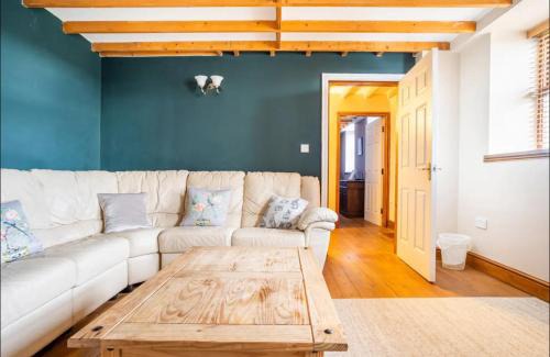 Coxhoe House | Bogma Cottages