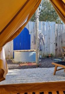 Berson Other | Bohème glamping expérience