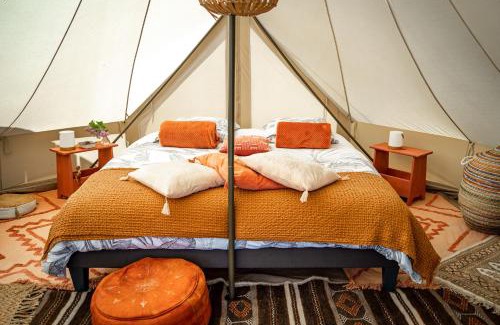 Berson Other | Bohème glamping expérience