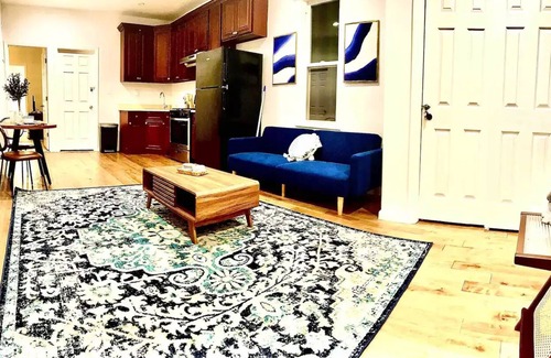 Queens Apartment | Bohemian Retreat Near Airportsn