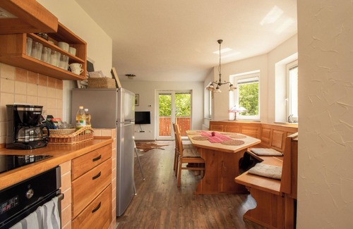 Bohinjska Bistrica Apartment | Bohinj - Bee Apartment with a a balcony, close to the river