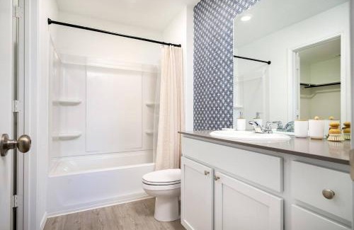 Medina Valley House | Boho Bliss 4BR