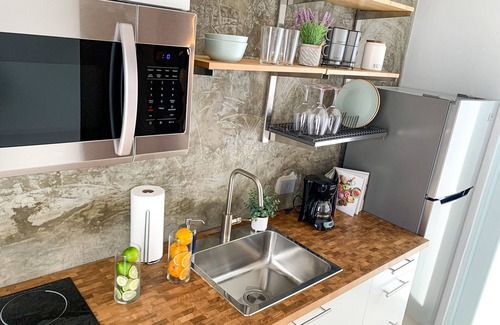 Cangrejo Arriba Apartment | Boho Chic Apartment close to the airport and the beach with a private bathtub