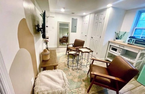 Deanwood Apartment | Boho-Chic Deanwood Guest Suite