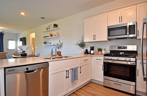 Del Valle House | Boho Getaway | Playgrounds & Close To Market