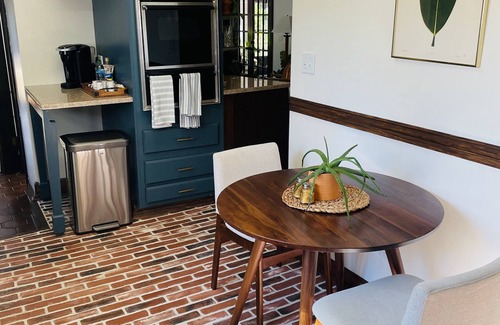 Broadmoor House | Boho Haven- Beautiful place To call home away from home!