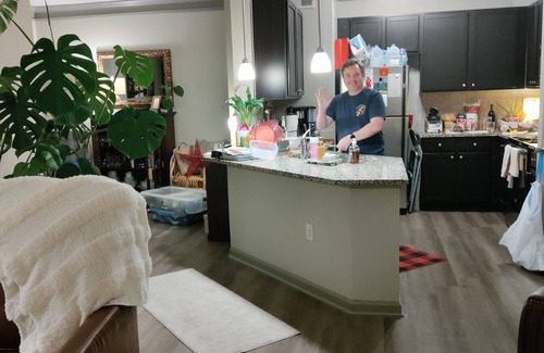 Alpharetta Apartment | Boho Treehouse 1-bedroom apartment ALPHARETTA, HALCYON, BIG CREEK GREENWAYn