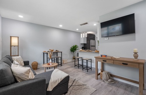 Tampa Villa | Boho Villa A