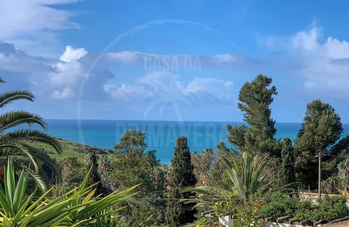 Lagos Villa | Bohovilla mit Meerblick und Pool