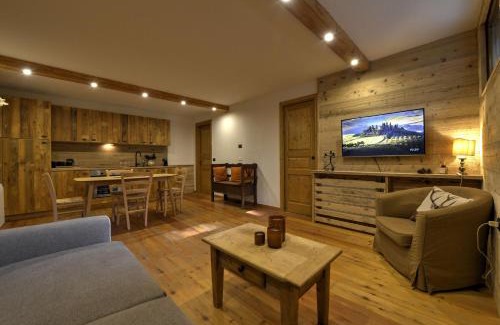 Courmayeur Apartment | Bois du Mont blanc