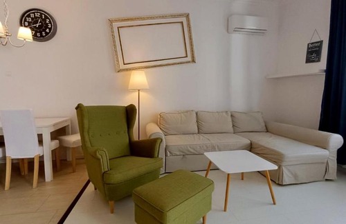 Szeged Apartment | Boldogasszony 38 - RESTY