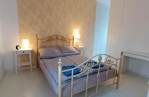 Szeged Apartment | Boldogasszony 38 - RESTY