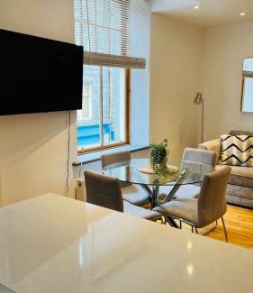 Central Aberdeen Apartment | BON ACCORD - HEART oF CITY CENTRE