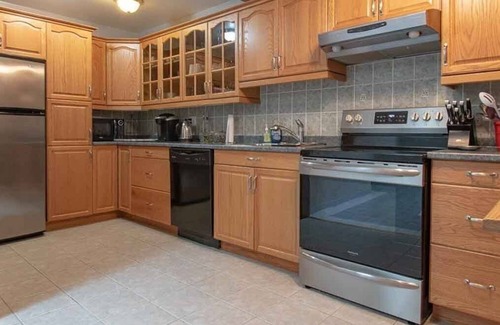 Addington Highlands Cottage | Bon Echo Escape - Four Bedroom Cottage, Sleeps 10