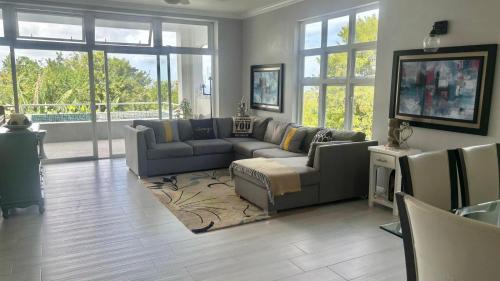 Gate Park Villa | Bon Esprit Villa