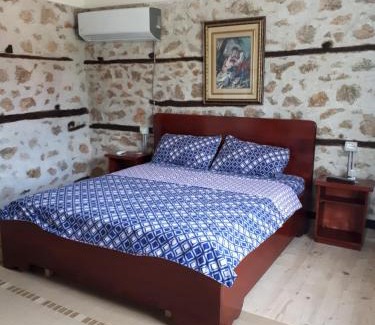 Tushemisht Apartment | Bona's Home