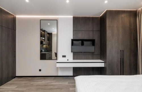 Kyiv Apartment | BonApart Saksaganskogo by UHM