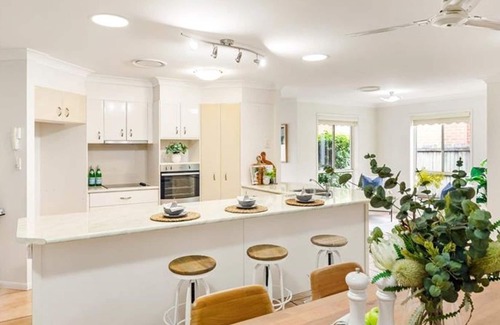 Pelican Waters House | Bongaree Drive 4, Pelican Waters