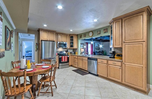 Bonifay House | Bonifay Estate with Spring-Fed Swimming Hole!