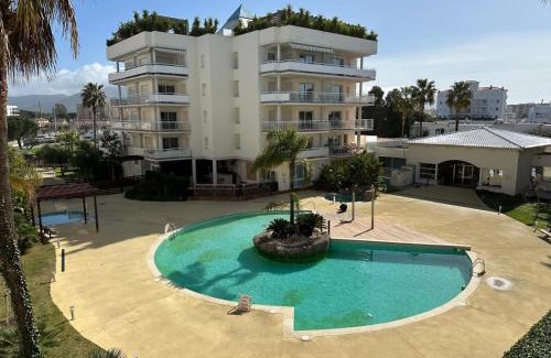 Santa Margarida Apartment | Bonito apartamento vista piscina av-73