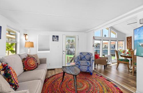 Port Isabel Resort | Bonnet Sea Cottage on the water- LIV Resort