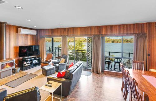 Bonnie Doon House | Bonnie Dawn - Bonnie Doon