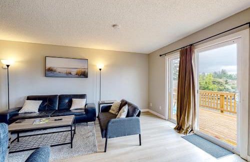 Bay City House | Bonnie's Bayview Beach House