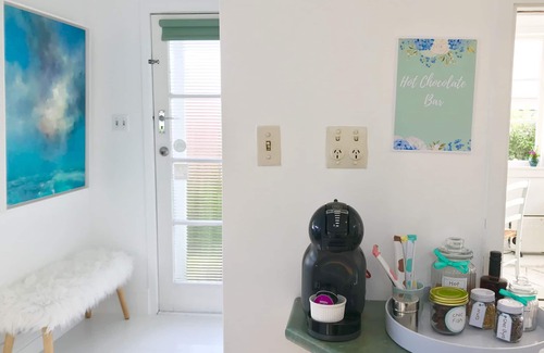 Raumati Beach House | *Book a Bach of the Year Awards, Family Friendly Category, Silver Winner*