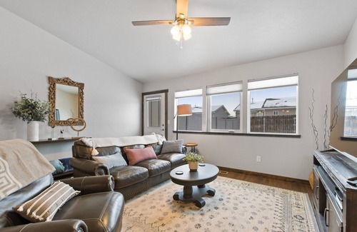 Kalispell House | Book a Whitefish Summer Getaway! Charming Kalispell Townhome!