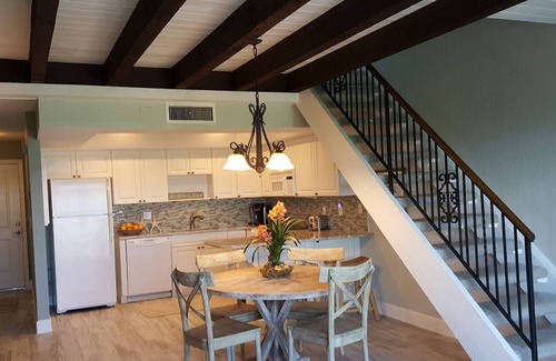 Indialantic By The Sea House | BOOK BETWEEN SEPT. 2, 2025 TO NOVEMBER 21, 2025 AND SAVE 20 DOLLARS A NIGHT.