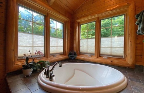 Wetmore Cabin | Book for your Fall colors!