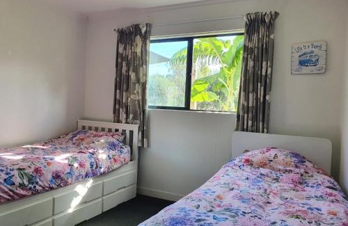 Kerikeri House | Bookabarn
